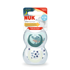 Nuk Star Day & Night Πιπίλα Σιλικόνης 6-18m 2 τμχ